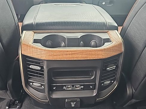 Used 2019 RAM 1500 Limited image 16