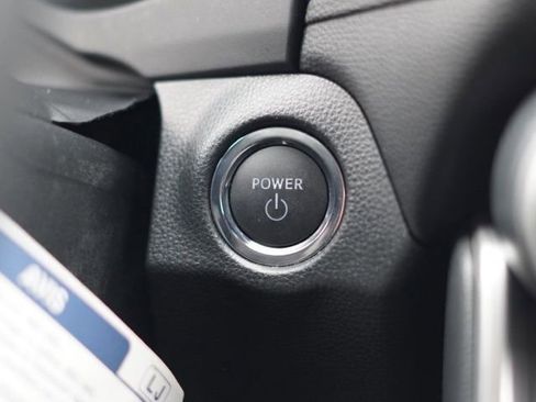 Certified 2025 Toyota RAV4 SE image 25