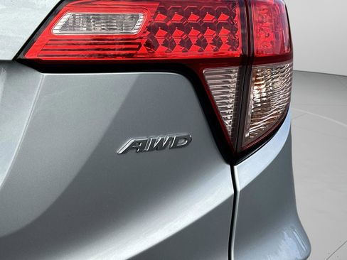 Used 2016 Honda HR-V EX image 24