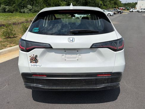 Certified 2025 Honda HR-V LX image 2