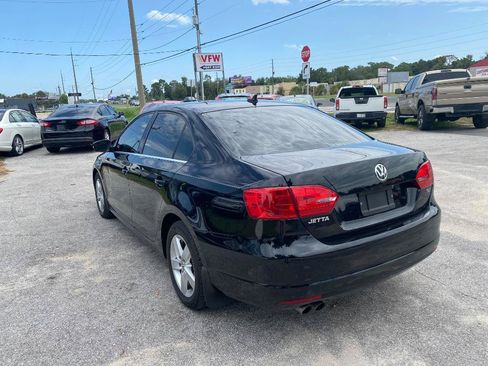 Used 2013 Volkswagen Jetta TDI FWD image 10