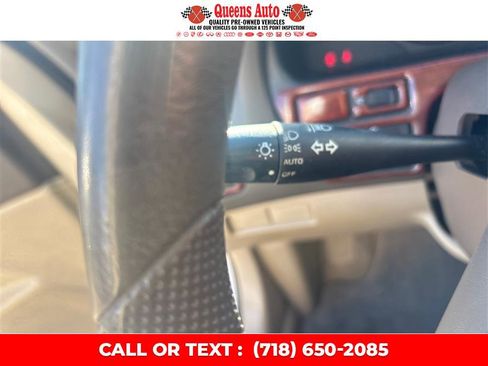 Used 2000 Nissan Maxima SE image 19