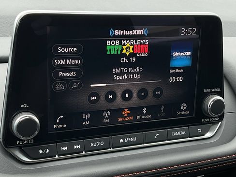 New 2026 Nissan Rogue SV AWD/4WD image 28