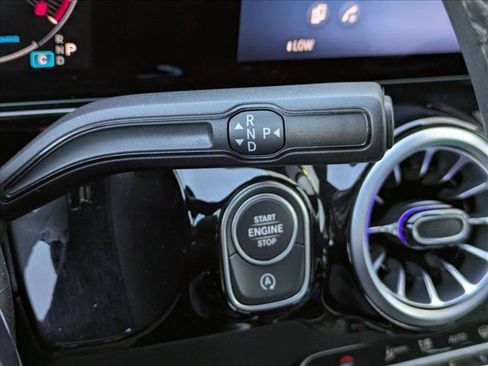 Certified 2025 Mercedes-Benz GLA 250 image 15