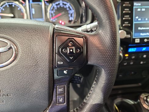 Used 2020 Toyota 4Runner Nightshade image 12