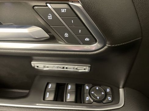 Used 2022 GMC Sierra 1500 Denali image 18