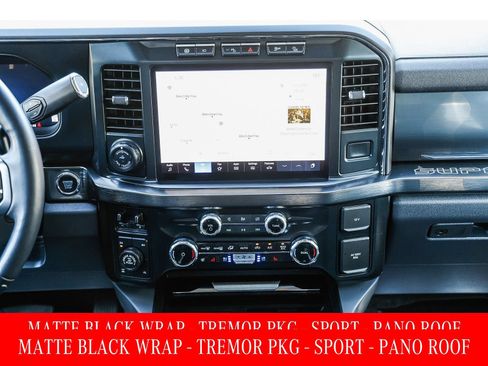 Used 2024 Ford F250 Lariat w/ Lariat Ultimate Package AWD/4WD image 12