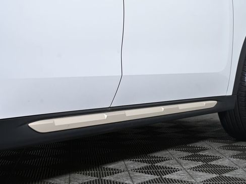 Certified 2025 MINI Cooper Countryman S image 9