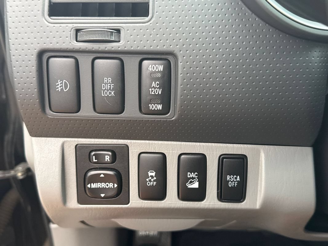 Used 2012 Toyota Tacoma 4x4 Double Cab w/ TRD Off-Road Pkg image 31