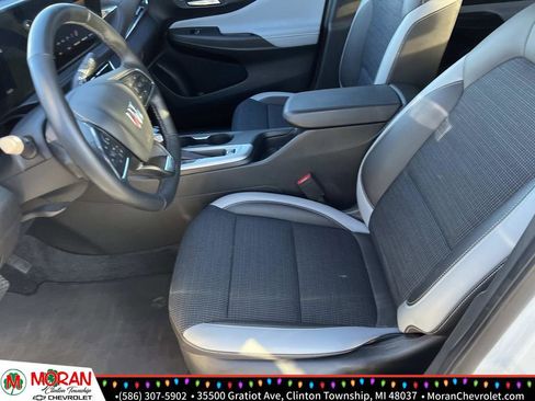 Certified 2024 Buick Envista Preferred w/ Convenience I Package image 17