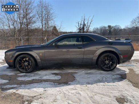 Used 2021 Dodge Challenger R/T Scat Pack image 5