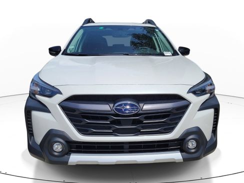 Certified 2024 Subaru Outback Limited AWD/4WD image 4