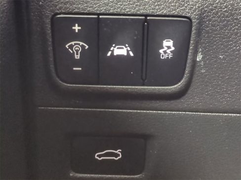 Used 2022 Kia K5 GT-Line image 26