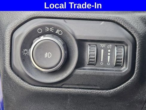 Used 2018 Jeep Wrangler Unlimited Sport AWD/4WD image 22
