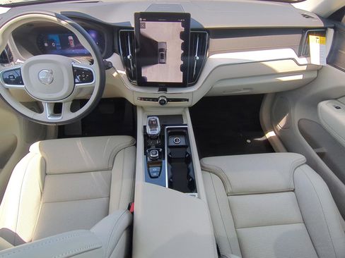 New 2026 Volvo XC60 B5 Ultra w/ Protection Package Premier image 10
