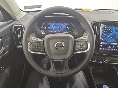 New 2026 Volvo XC40 B5 Ultra w/ Climate Package