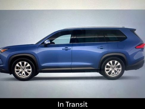 Used 2026 Toyota Grand Highlander AWD image 8