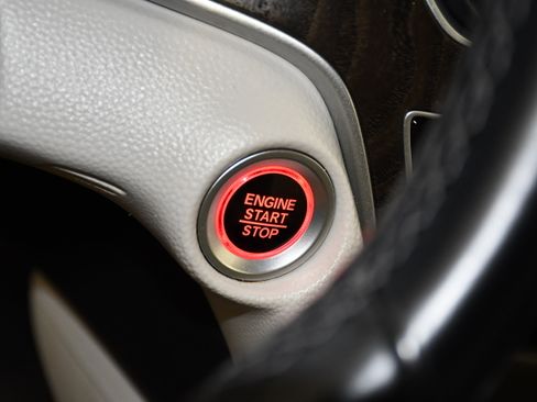 Used 2018 Honda Accord EX-L image 24