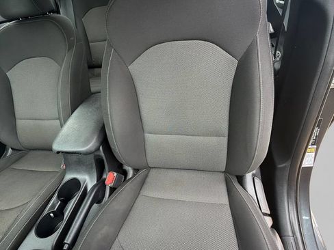 Used 2024 Kia Forte LXS FWD image 21