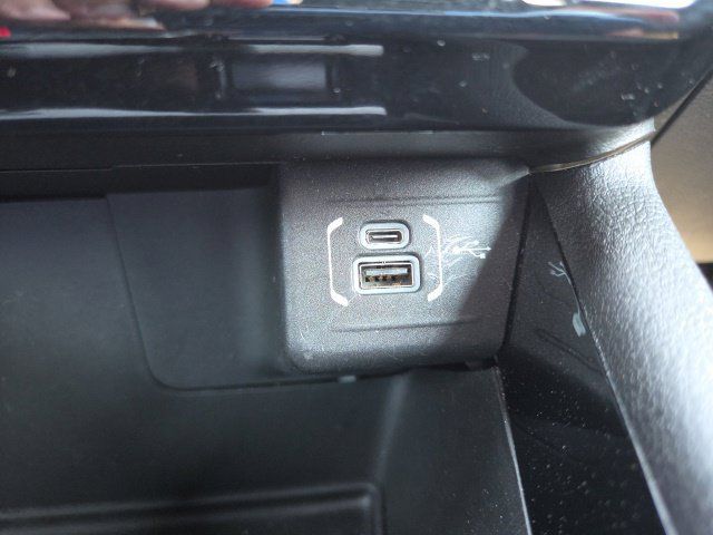 Used 2025 Jeep Compass Trailhawk AWD/4WD image 30