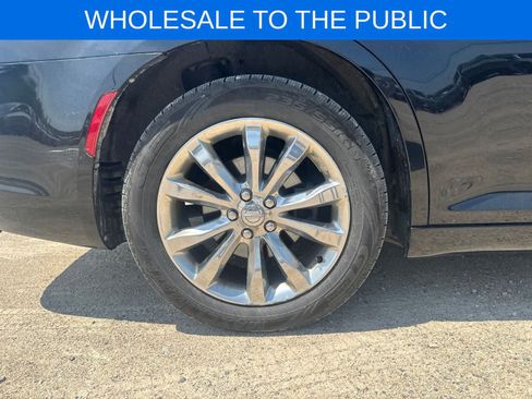 Used 2016 Chrysler 300 C AWD/4WD image 11