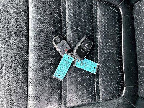 Used 2019 Kia Sorento EX FWD image 36