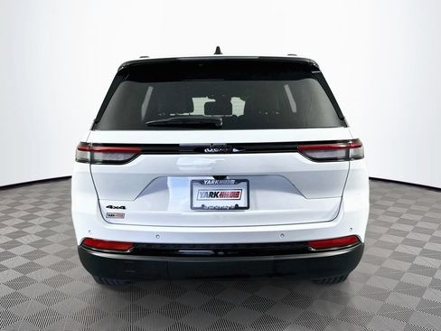 Certified 2023 Jeep Grand Cherokee Altitude AWD/4WD image 10