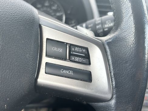 Used 2012 Subaru Outback 2.5i Limited w/ Moonroof Pkg image 19