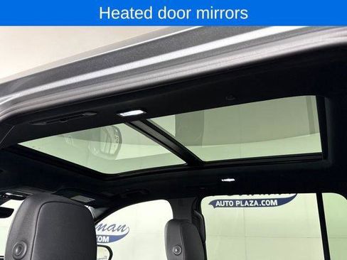 New 2026 Chevrolet Traverse RS image 24