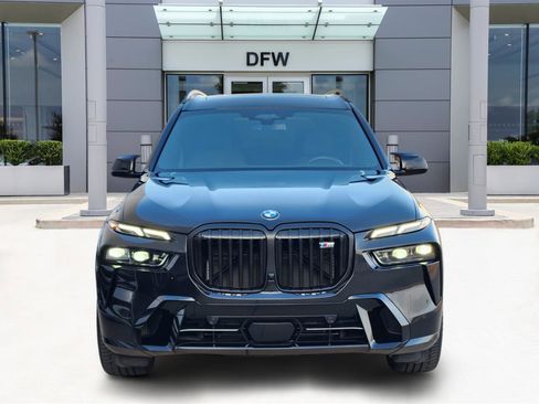 Used 2026 BMW X7 M60i image 2
