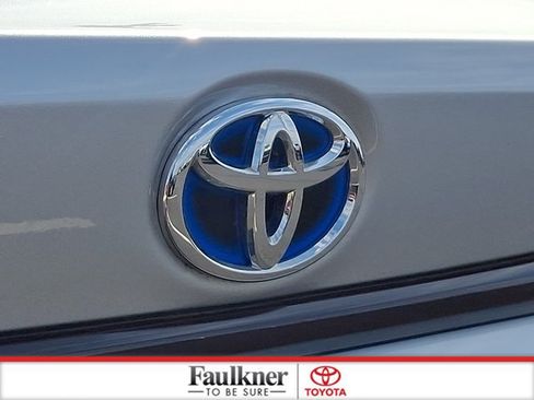 Certified 2024 Toyota Corolla LE AWD/4WD image 28