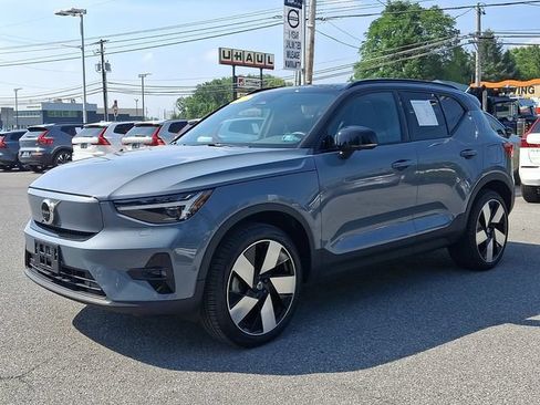Certified 2023 Volvo XC40 Recharge Ultimate w/ Protection Package Premier AWD/4WD image 3
