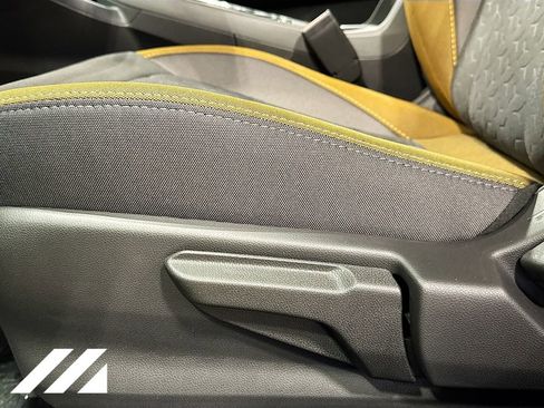 Used 2025 Subaru Crosstrek 2.5i Sport w/ Crosstrek Mirror Package image 19