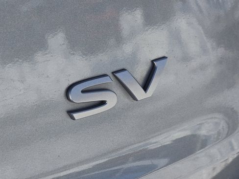 Used 2024 Nissan Rogue SV image 16