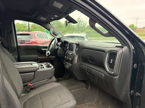 Used 2020 Chevrolet Silverado 1500 RST AWD/4WD image 10