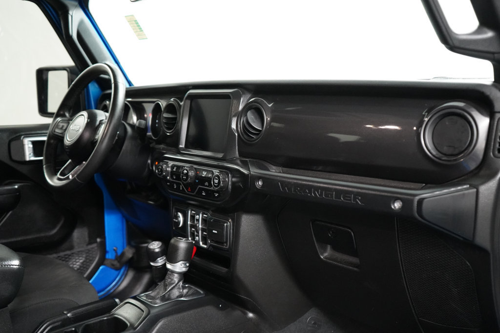 Used 2022 Jeep Wrangler Unlimited Sport AWD/4WD image 29