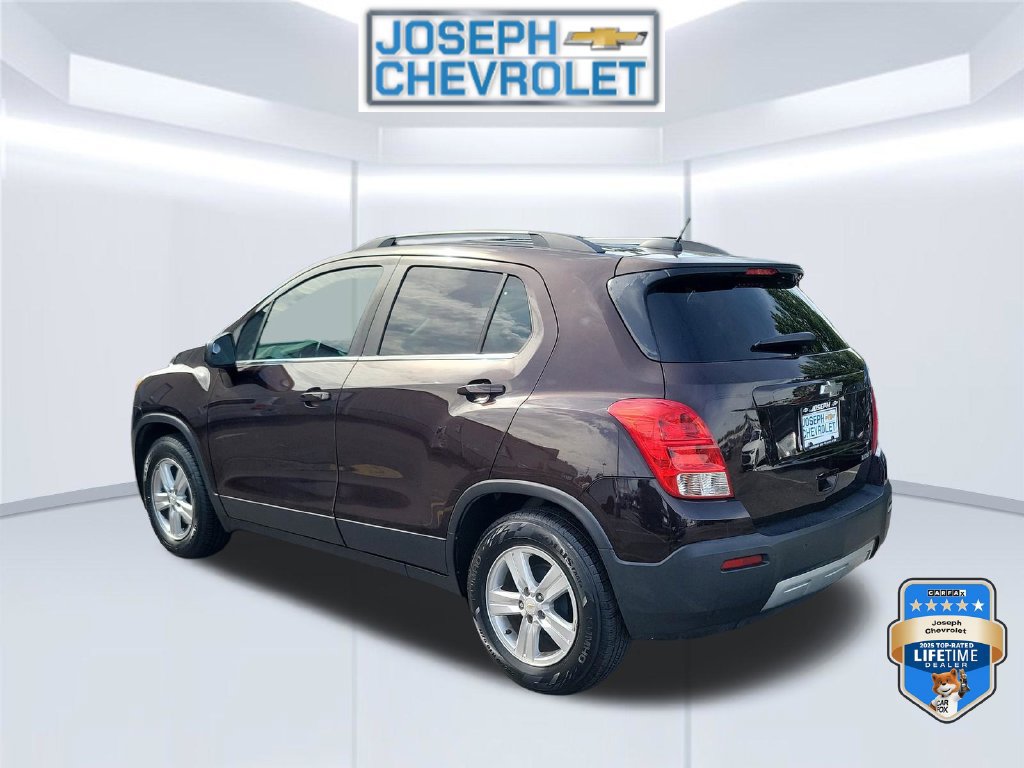 Used 2015 Chevrolet Trax LT w/ LT Plus Package FWD image 4