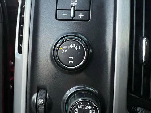 Used 2017 GMC Sierra 1500 SLT AWD/4WD image 12