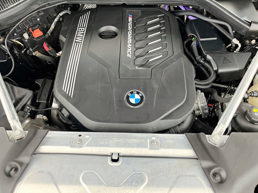 Used 2023 BMW X4 M40i AWD/4WD image 34