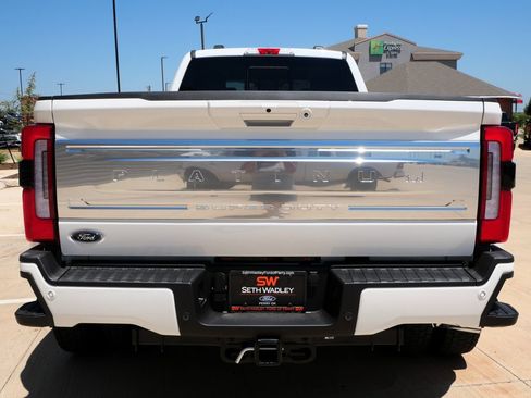 New 2026 Ford F450 Platinum w/ Platinum Plus Package AWD/4WD image 5