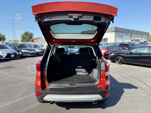 Used 2019 Ford Escape SEL FWD image 36