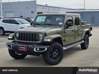 New 2026 Jeep Gladiator Sport video 1