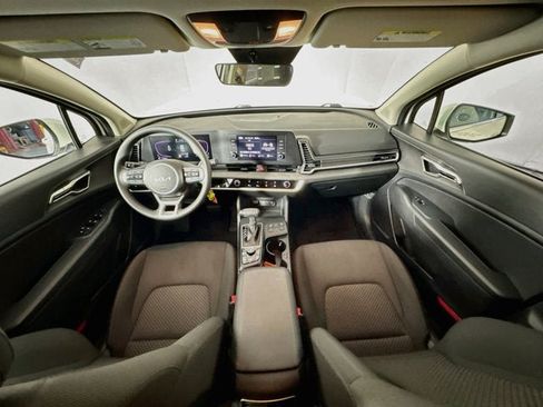 Certified 2023 Kia Sportage LX AWD/4WD image 30