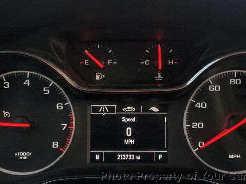 Used 2019 Chevrolet Cruze LT image 30