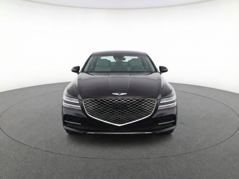 Used 2025 Genesis G70 2.5T image 2
