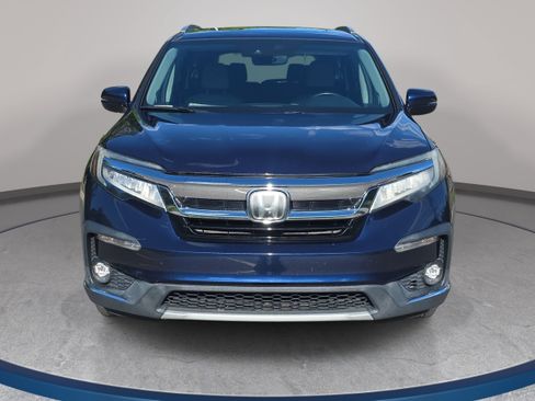 Used 2019 Honda Pilot Touring image 2