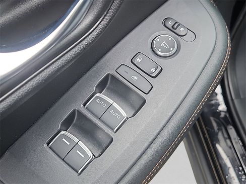 Certified 2024 Honda HR-V Sport image 22