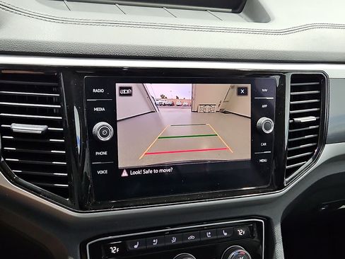 Certified 2022 Volkswagen Atlas SEL Premium AWD/4WD image 18