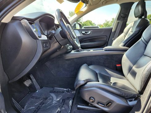 Used 2018 Volvo XC60 T6 Inscription w/ Convenience Package AWD/4WD image 17