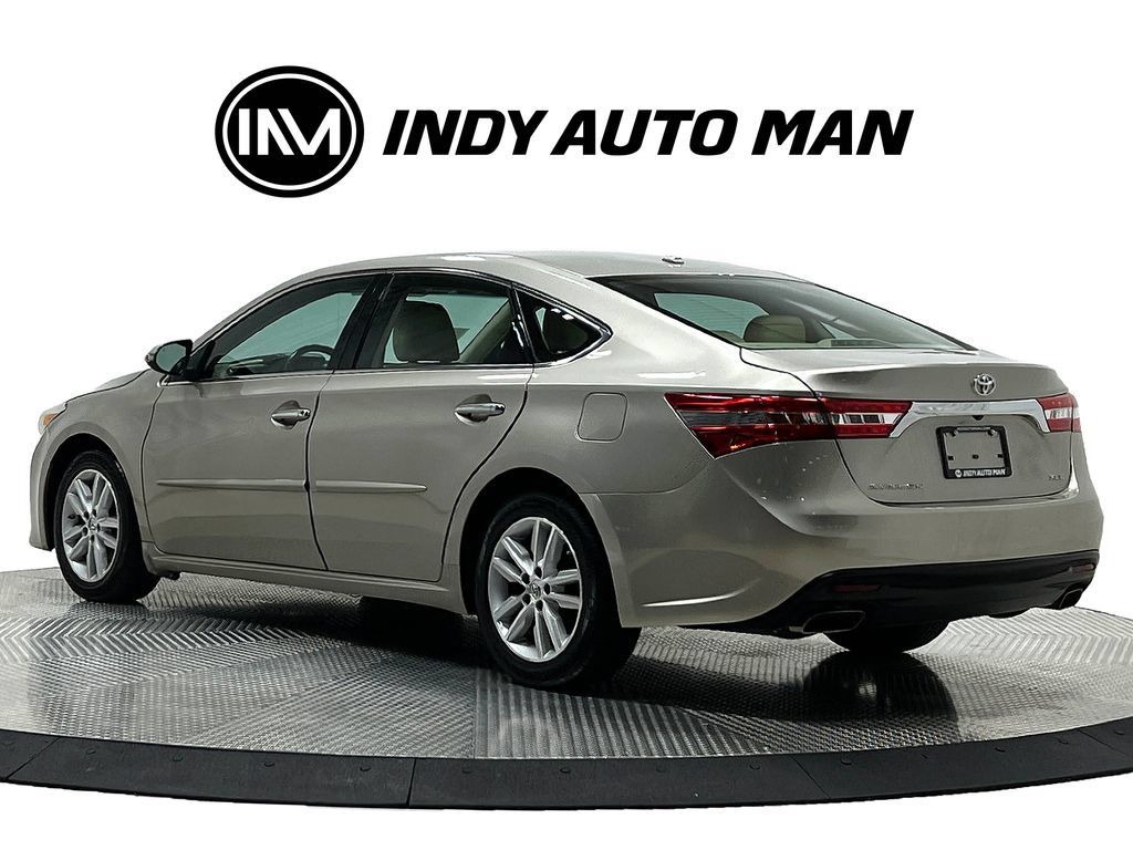 Used 2015 Toyota Avalon XLE Premium FWD image 6
